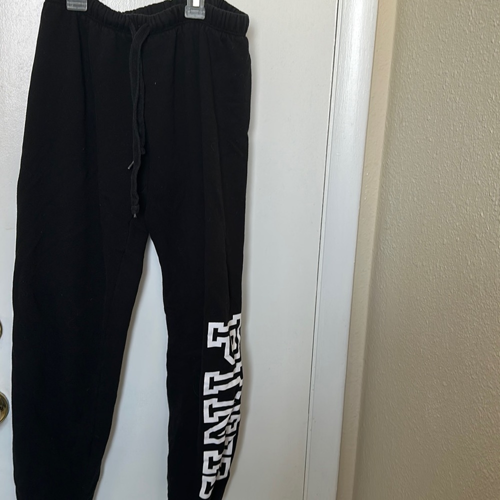 Black pink sweatpants